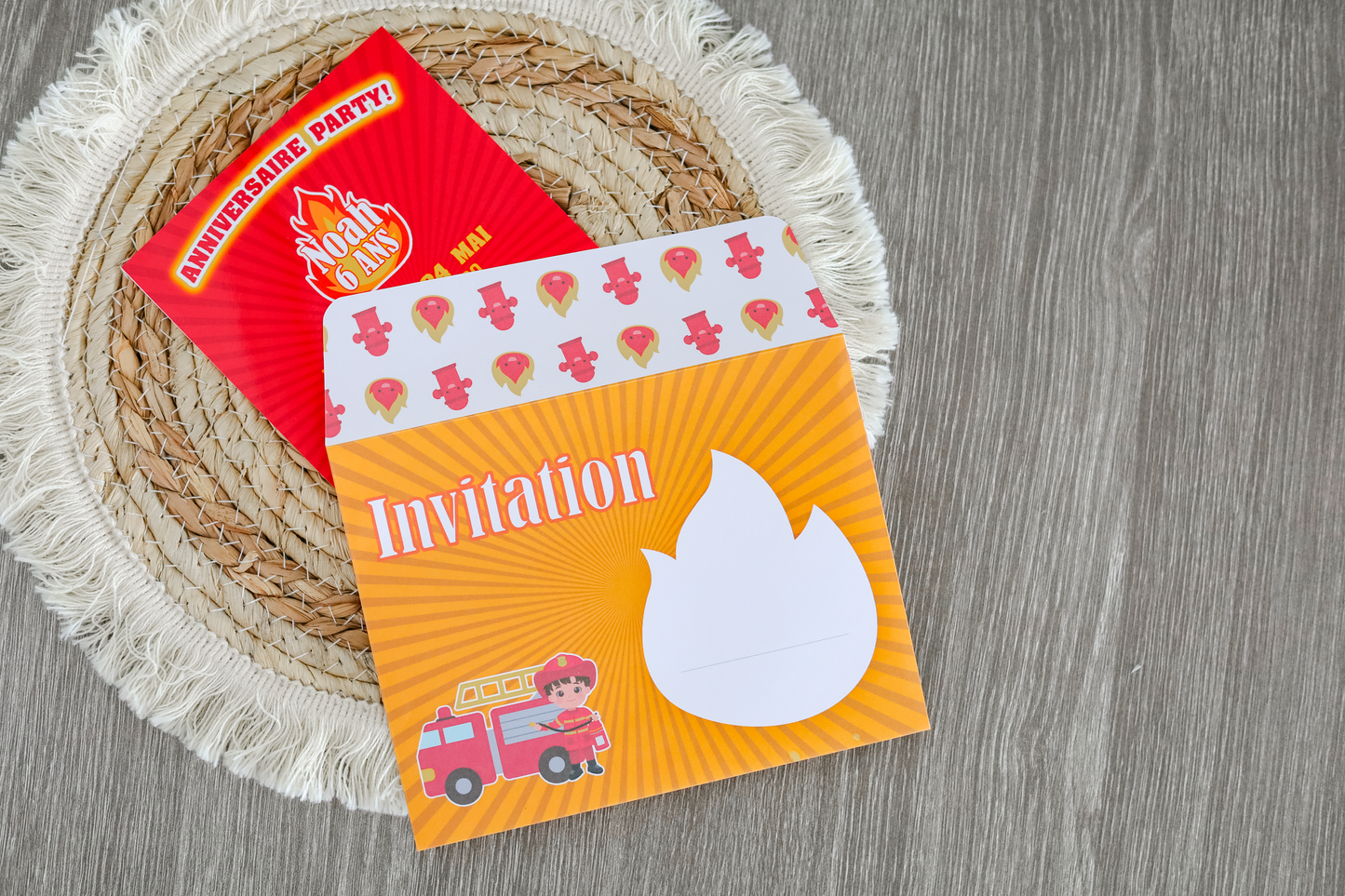 Invitation anniversaire personnalisée pompier Melimeliparty