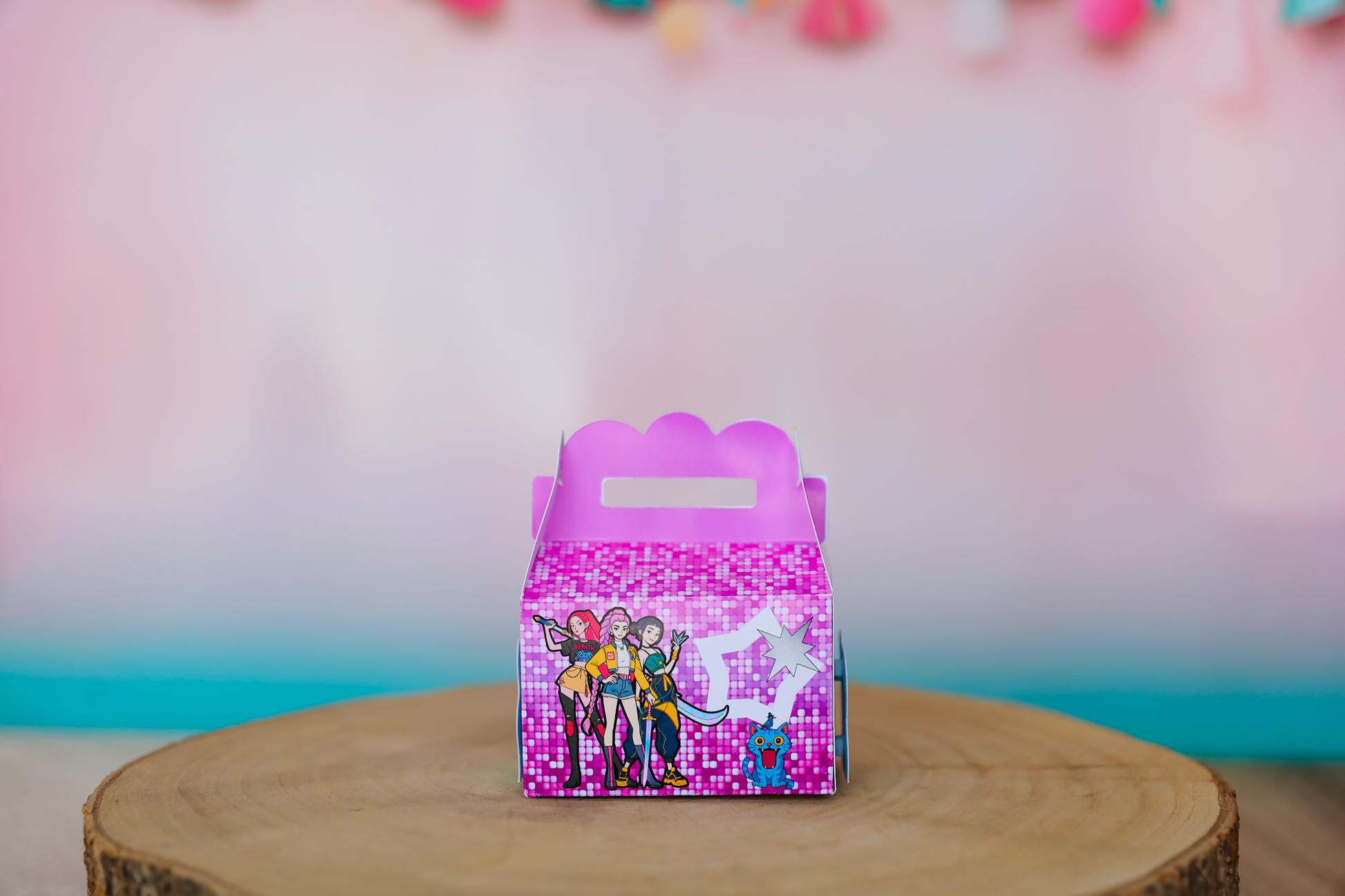 Box anniversaire personnalisée K-pop Melimeliparty