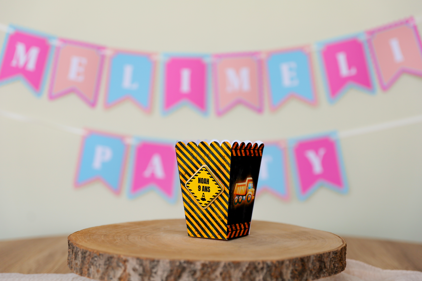 Mini boîte pop corn personnalisée Construction Melimeliparty