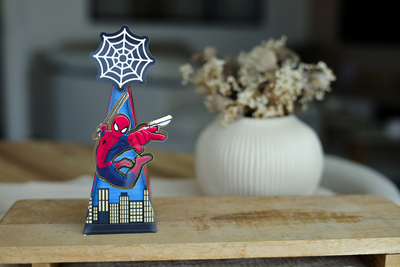Mini boîte triangle personnalisée Spiderman Melimeliparty
